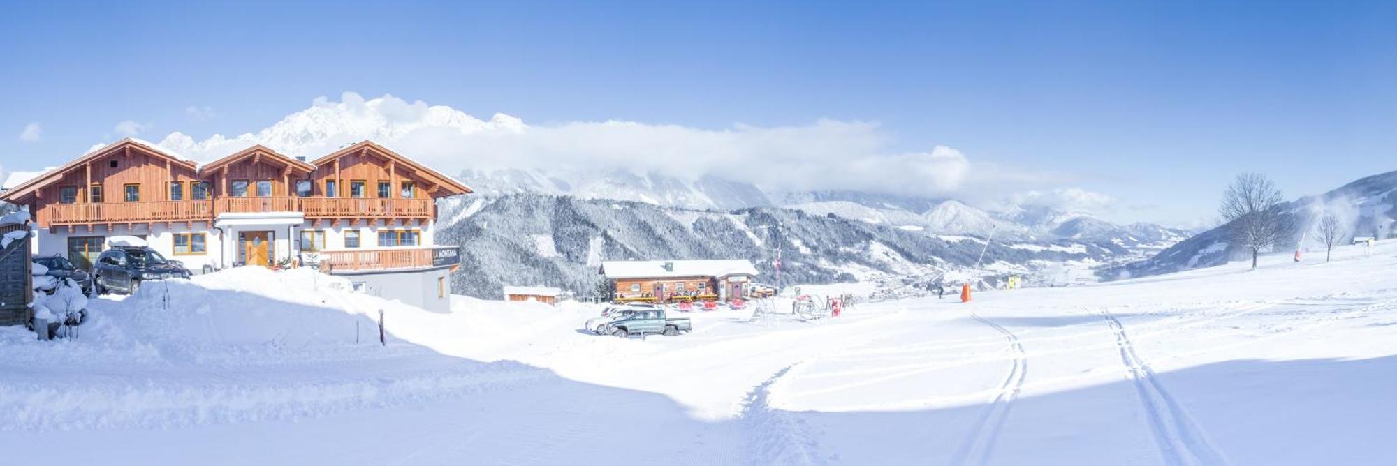 La Montana - Ski & Hiking Lodge Schladming Exterior foto